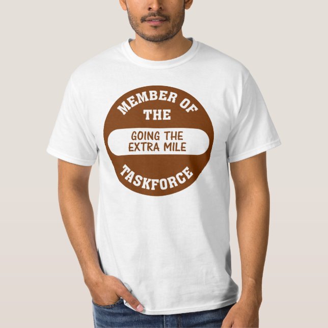 Camiseta Membro de ir o grupo de trabalho extra da milha (Frente)