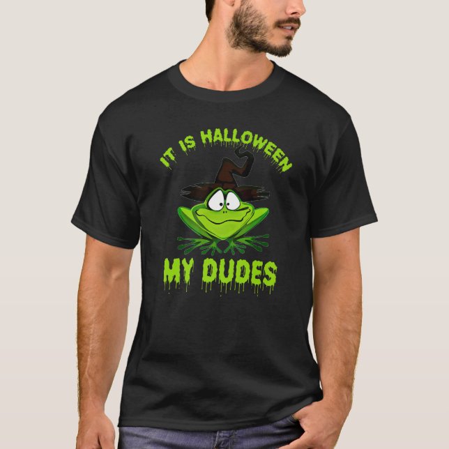 Camiseta Meme de Sapo É Halloween Meus Caras (Frente)
