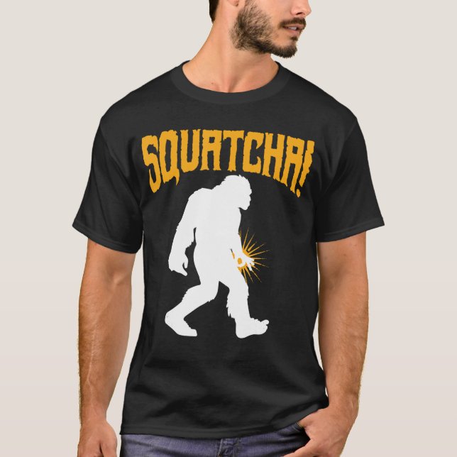 Camiseta Meme do Jogo do Círculo Sasquatch Jogo Pegadinha S (Frente)