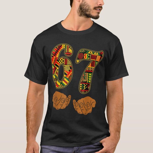 Camiseta Meme Engraçado 6 7 Seis Sete Mês da História Negra (Frente)