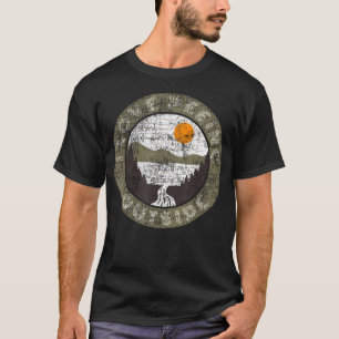 Camiseta Meme Hilário de Camping e Trilha Quem Ama Urinar