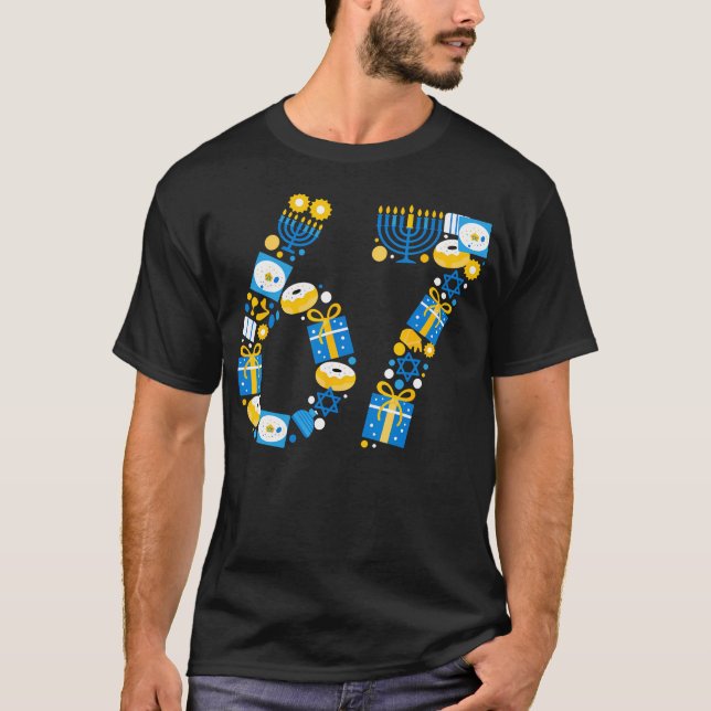 Camiseta Meme Judaico Engraçado 67 Hanukkah Conjunto Combin (Frente)