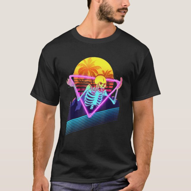 Camiseta Meme Skeleton Funny Retro 80s Vaporwave Ulun Sty (Frente)