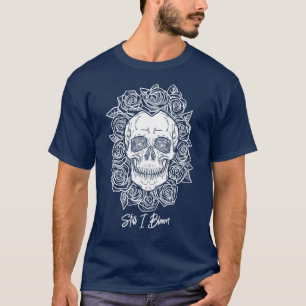 Camiseta Memento Mori! Caveira e Rosas, Desenho Mão