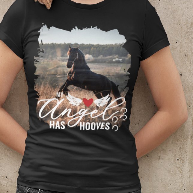 Camiseta Memorial do Cavalo de Cascos com Cascos (Criador carregado)