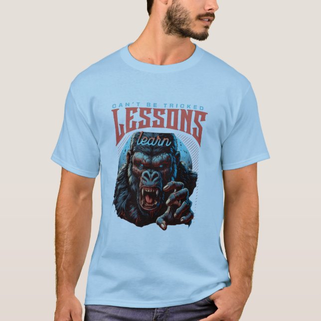 Camiseta Men Wise Gorilla Lessons Learn T-Shirt (Frente)