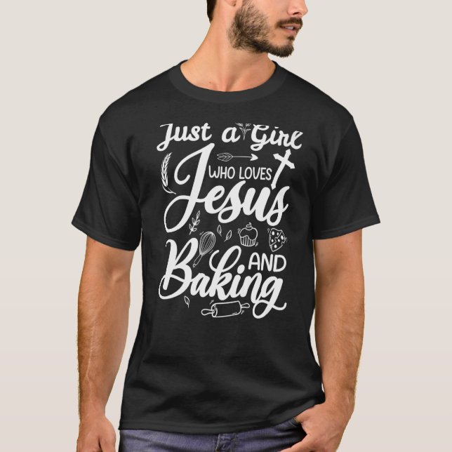 Camiseta Menina Ama Jesus E Baking Cookie Baking Wom (Frente)