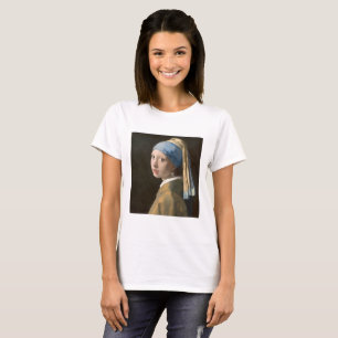 Camiseta Menina com um Brinco de Pérola