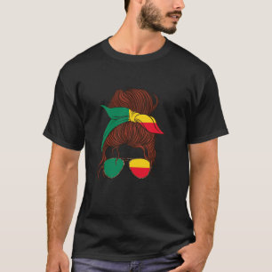 Camiseta Menina de Benim com Coque de Cabelo Desgrenhado Or