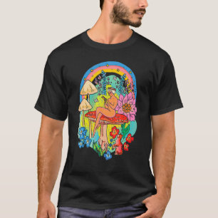 Camiseta Menina de Cogumelos Florais Místicos com Gato Arco