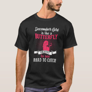Camiseta Menina de Dezembro É Como Borboleta Bonita De Ver 