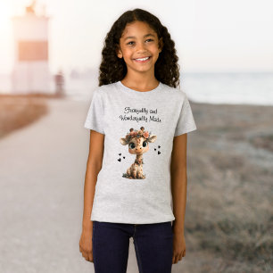 Camiseta Menina de Girafa Maravilhosamente Feita