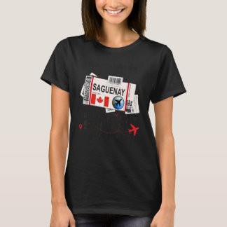 Camiseta Menina de Saguenay Cartão de Embarque de Saguenay