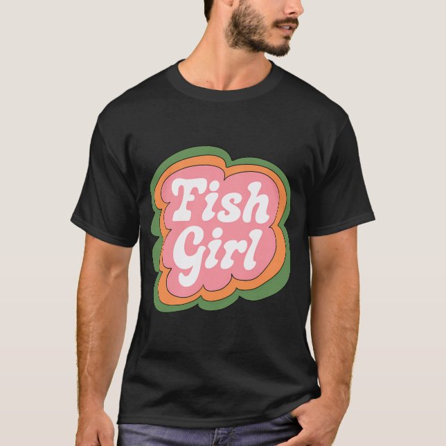 Camiseta Menina do Peixe (Rosa no Verde) (Frente)