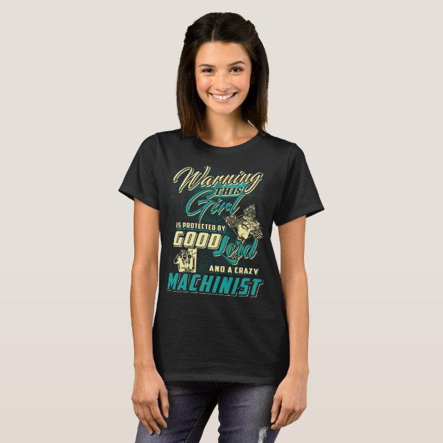 Camiseta Menina Máquina De Camisa-T Bonita Por Teto Machini (Frente Completa)