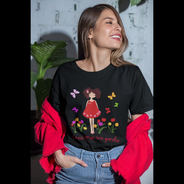 Camiseta Menina no jardim (Criador carregado)