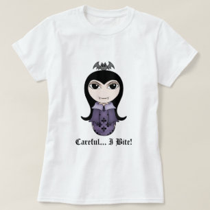 Camiseta Menina que gótico bonito do vampiro do Dia das