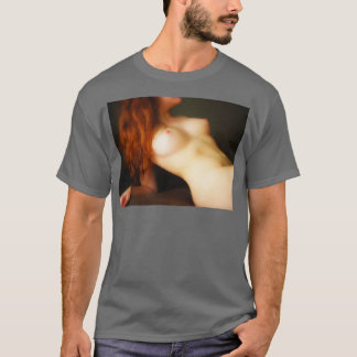 Camiseta menina ruiva