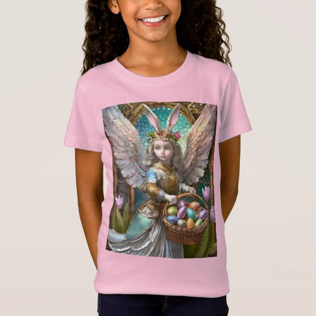 Camiseta Menina Vestindo roupa de anjo na Páscoa (Frente)