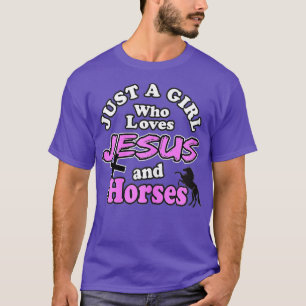 Camiseta Meninas Cavalo Amam Apenas Uma Menina Que Ama Jesu