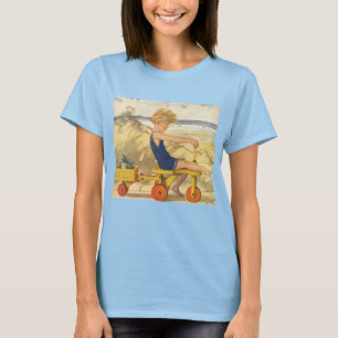 Camiseta Menino Antigo Brincando na Praia com Brinquedos de