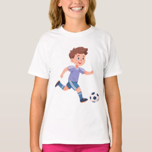 Camiseta Menino Chutando Bola de Futebol – Design de Arte d