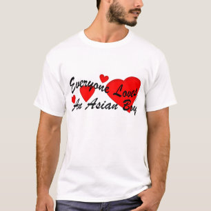 Camiseta Menino do asiático dos amores