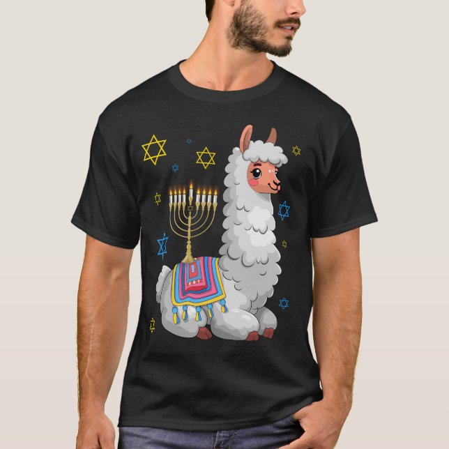 Camiseta Menorah Hanukkah Llama Cute Alpaca Chanukah (Frente)