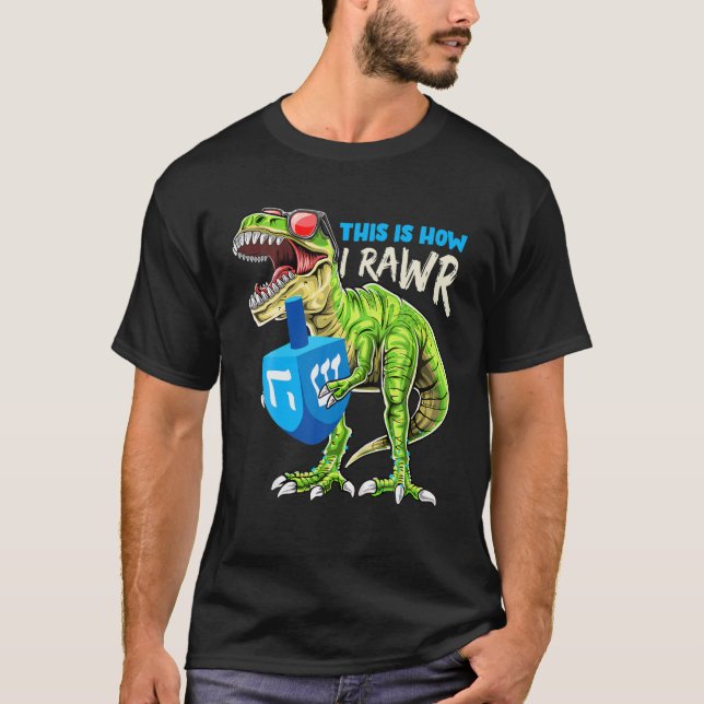 Camiseta Menorassauro É Assim Que Eu Rolo Dinossauro Hanukk (Frente)
