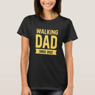 Camiseta Mens Andando Pai Desde 2022 Meme Humor Para O Pai