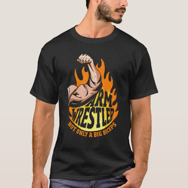 Camiseta Mens Arm Brestler não apenas um grande Biceps (Frente)