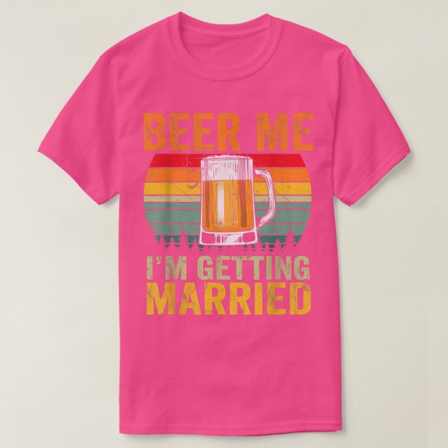Camiseta Mens Bebam Eu Vou Casar Com Homens Engraçados Ba (Frente do Design)