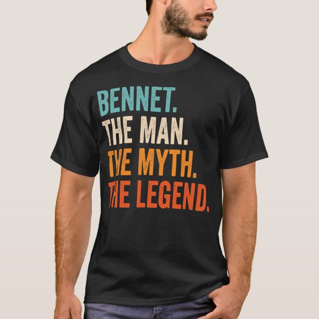 Camiseta Mens Bennet O Homem O Mito A Lenda Primeiro (Frente)