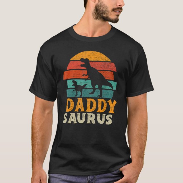Camiseta Mens Daddysaurus T Rex Dinossaur Pai Engraçado Sau (Frente)