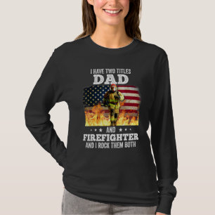 Camiseta Mens Eu Tenho Dois Títulos Pai E Distantes De Bomb