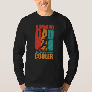 Camiseta Mens Executando Pai Como Um Pai Normal, Mas Mais F