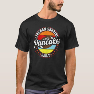 Camiseta Mens Fantasy Futebol Lineman Servindo Pancakes Dai