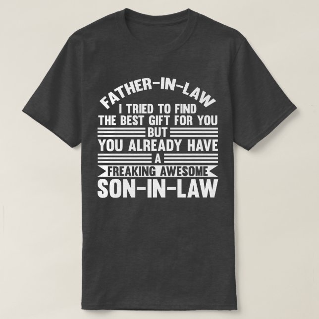 Camiseta Mens Fatherinlaw julgou soinlaw fatherinlaw  (Frente do Design)
