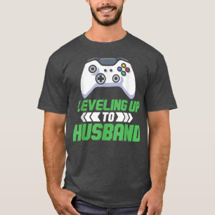 Camiseta Mens Gaming Gamer Engagement Leveling Up To Husb