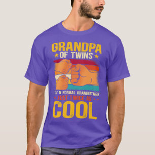 Camiseta Mens Grandpa of twins like a normal grandfather ju