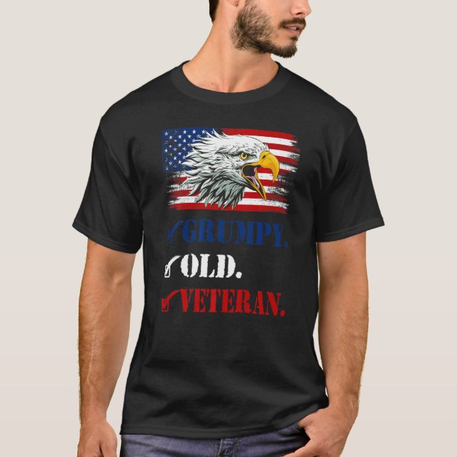 Camiseta Mens Grumpy Old Veteran American Eagle Flag Legal  (Frente)