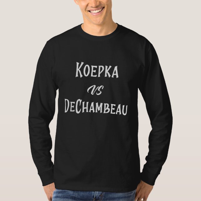 Camiseta Mens Koepka Vs Dechambeau Golf Rivalry Smack Talk (Frente)