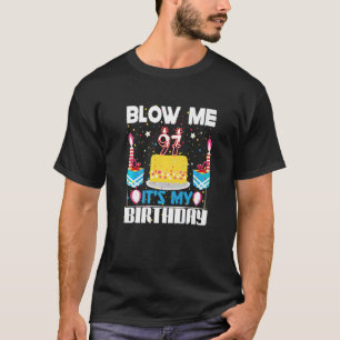Camiseta Mens me chupam... tenho 97 anos, minha vadia de an