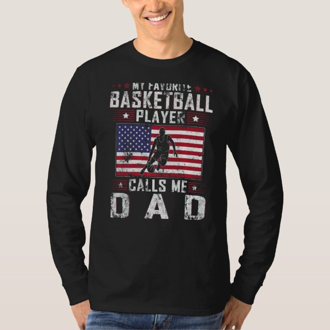 Camiseta Mens Meu Jogador De Basquete Favorito Me Chama De  (Frente)