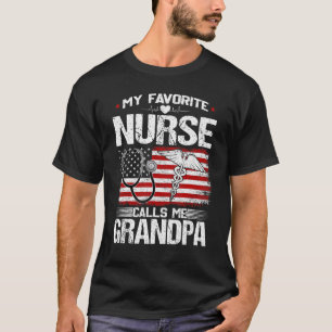 Camiseta Mens Minha Enfermeira Favorita Me Chama De Vovô En