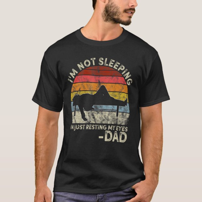 Camiseta Mens Não Estou Dormindo Só Estou Descansando Meus  (Frente)