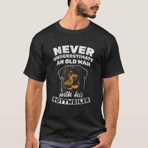 Camiseta Mens Nunca Subestimam O Velho Com Rottweiler R