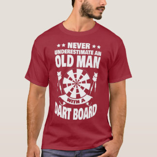 Camiseta Mens nunca subestimam um Velho com um Dart