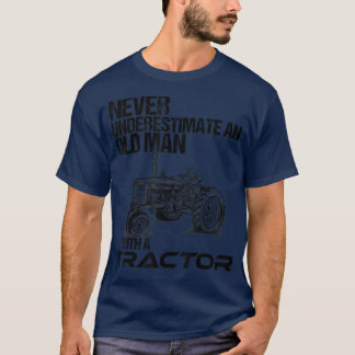 Camiseta Mens Nunca Subestimam Um Velho Com Um Trator