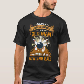 Camiseta Mens Nunca Subestimam um Velho com uma Boliche
